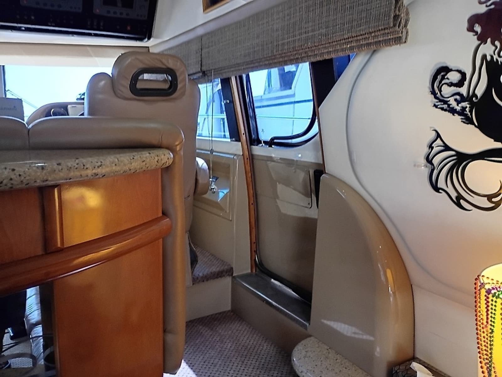2022 Carver 450 Voyager Pilothouse - Photo 31
