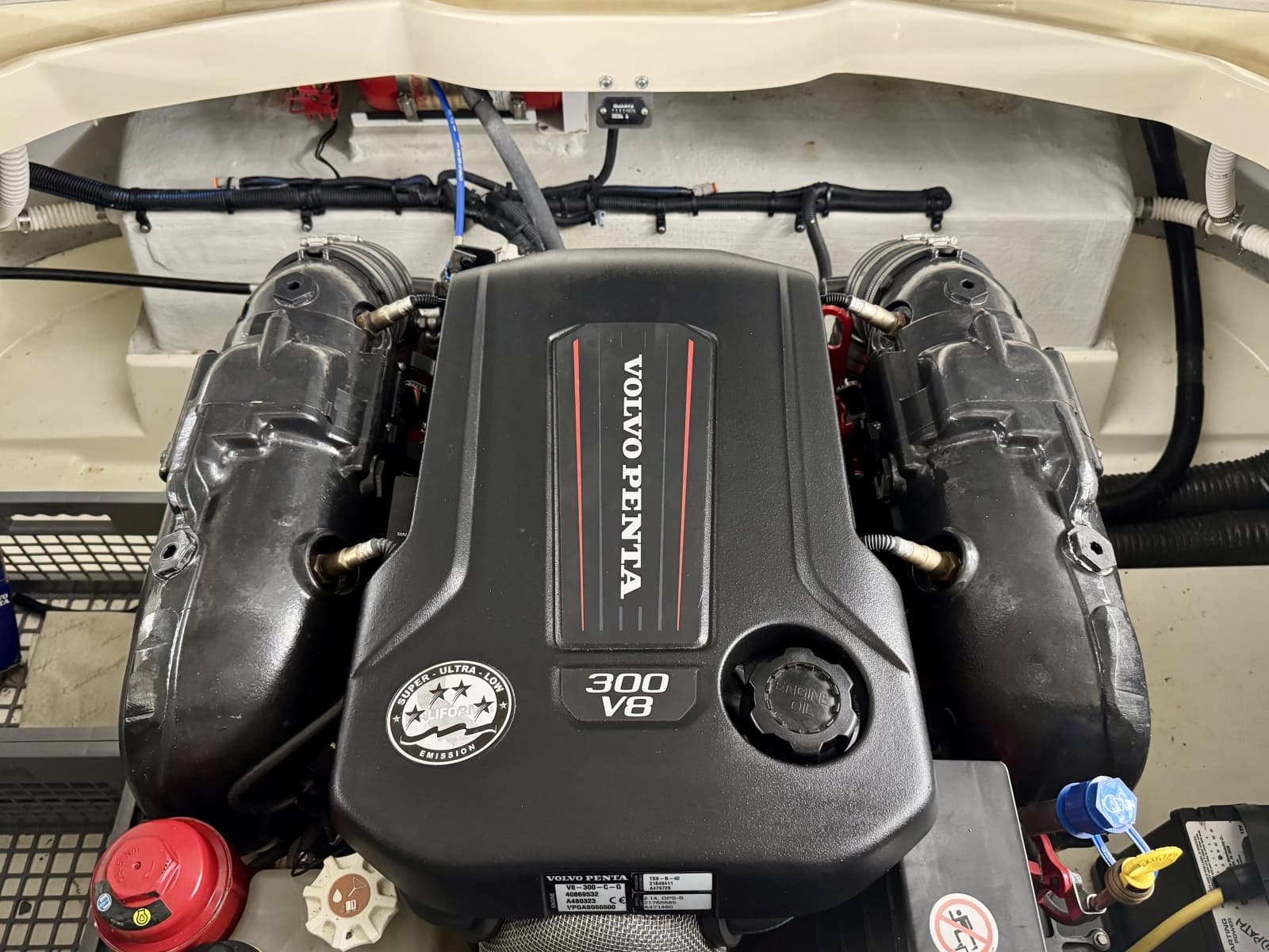 2016 Chris-Craft Carina 21 - Photo 35