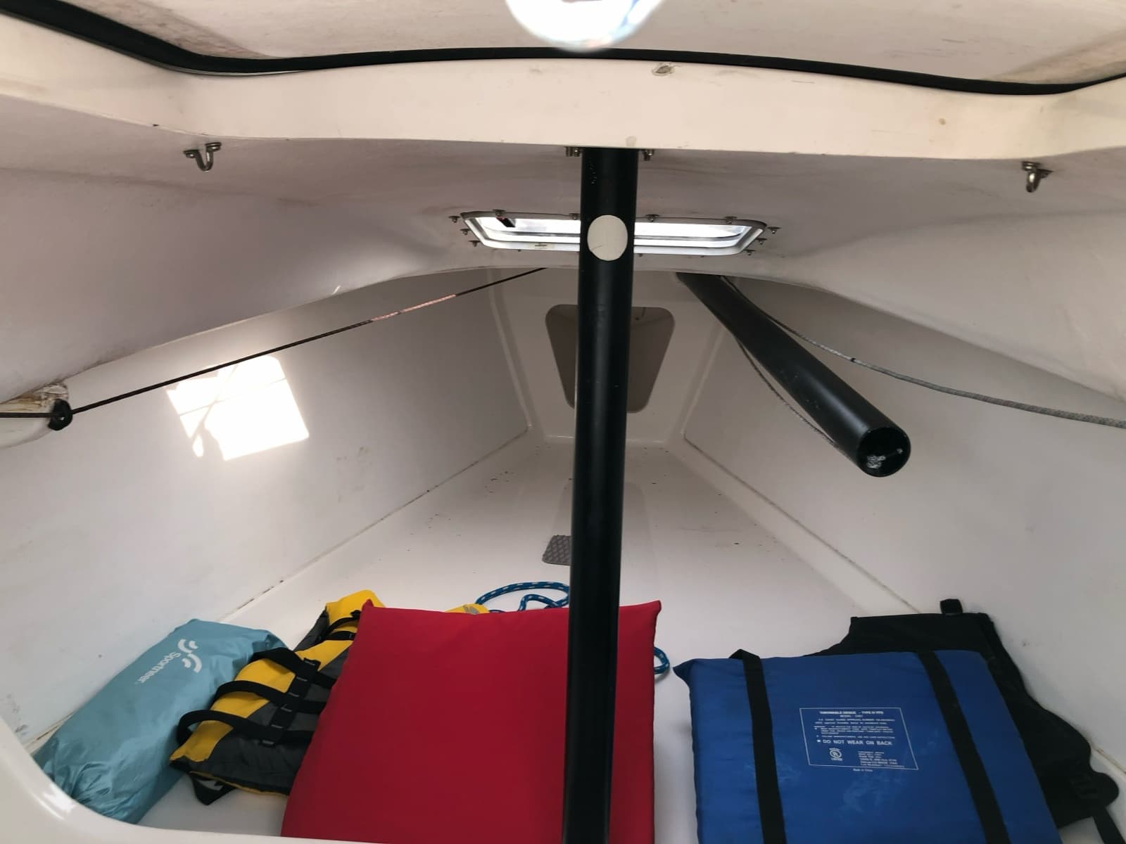 2013 J Boats  - Photo 4