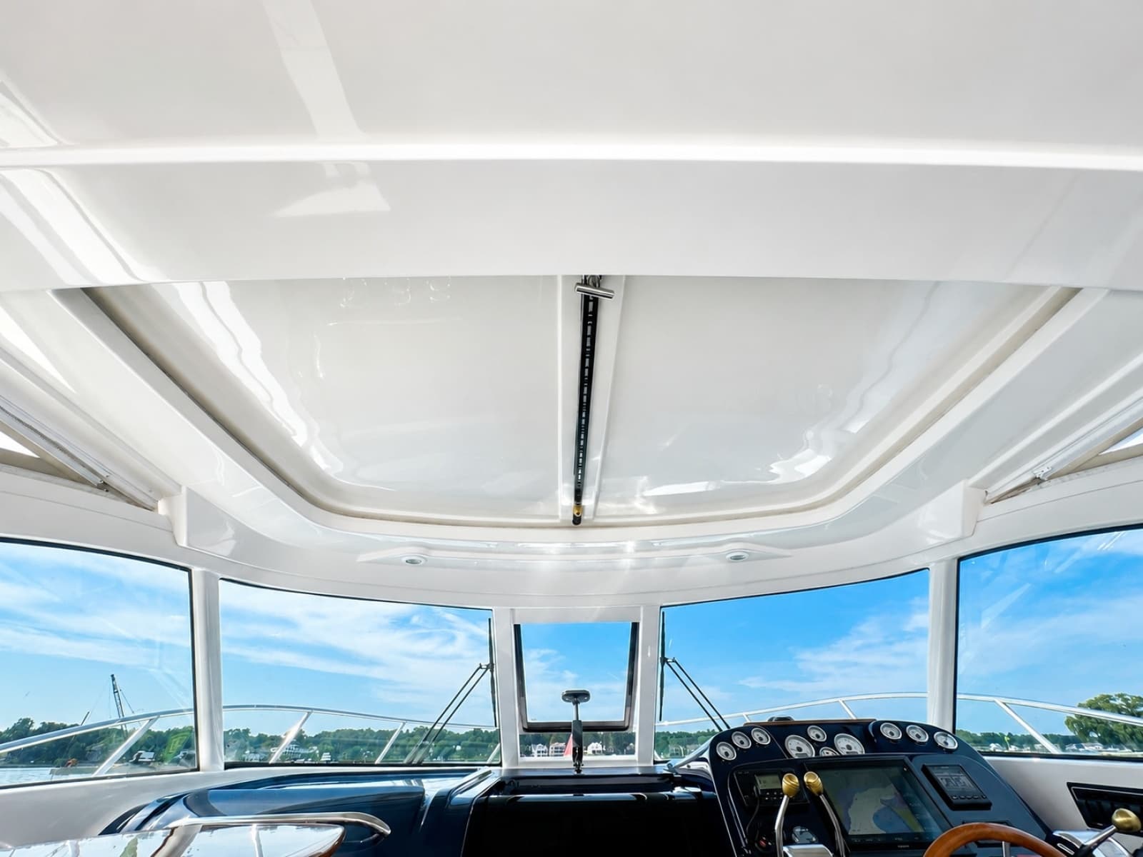 2015 Tiara Yachts 3100 Coronet - Photo 67