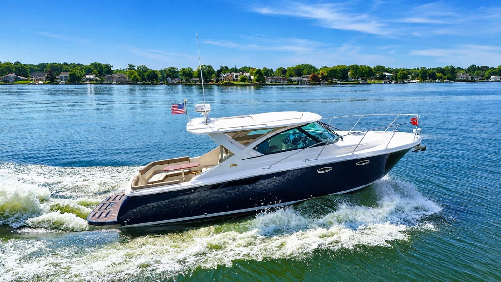 2015 Tiara Yachts 3100 Coronet - Photo 13