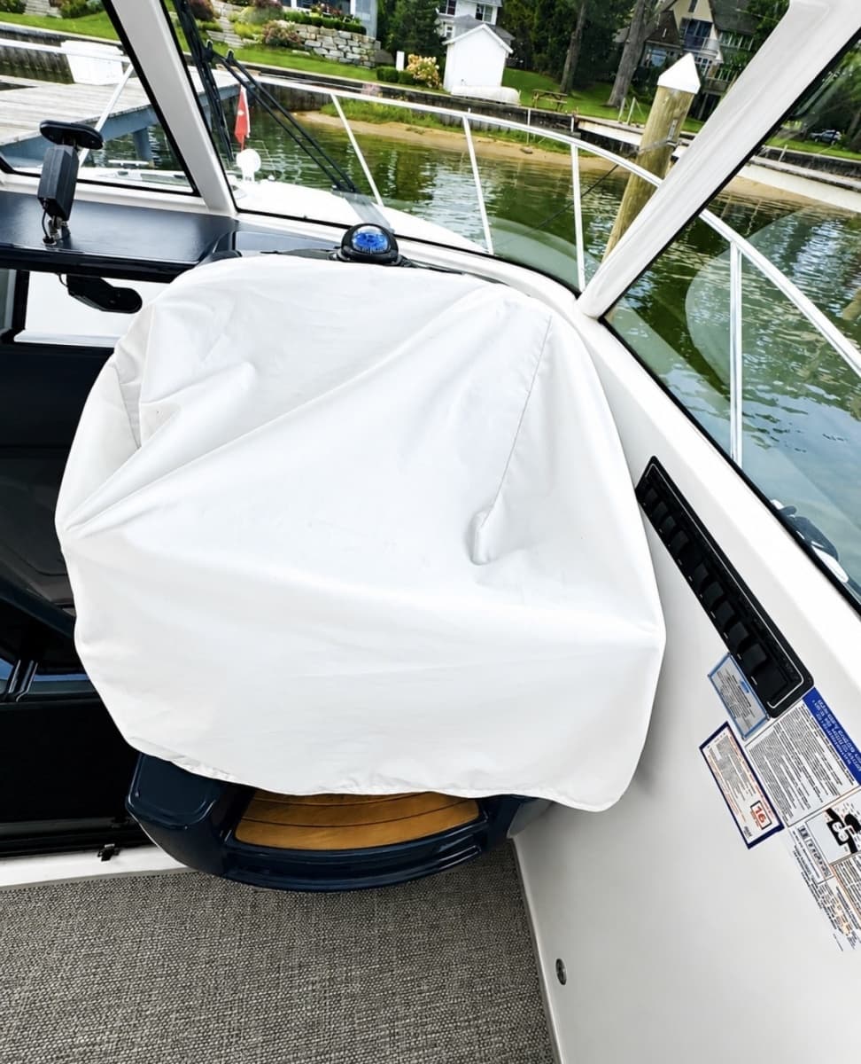 2015 Tiara Yachts 3100 Coronet - Photo 47