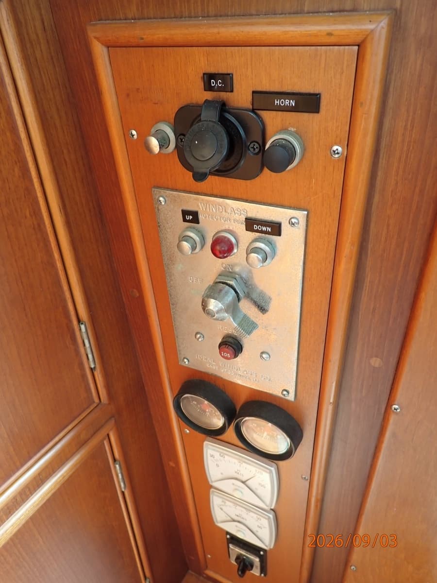1989 Grand Banks Classic - Photo 80