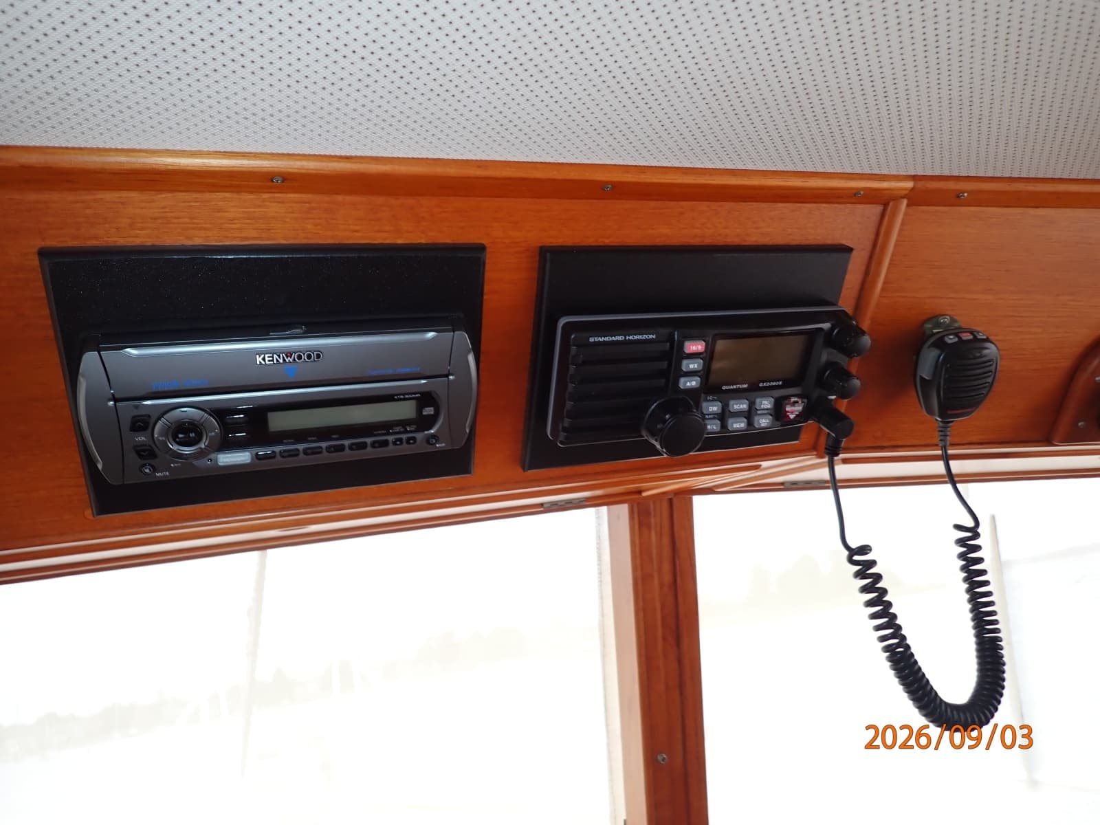 1989 Grand Banks Classic - Photo 44