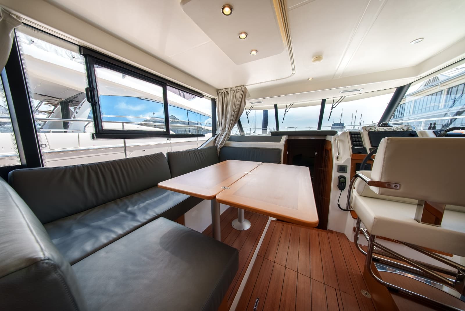2026 Beneteau Swift Trawler 54 - Photo 36