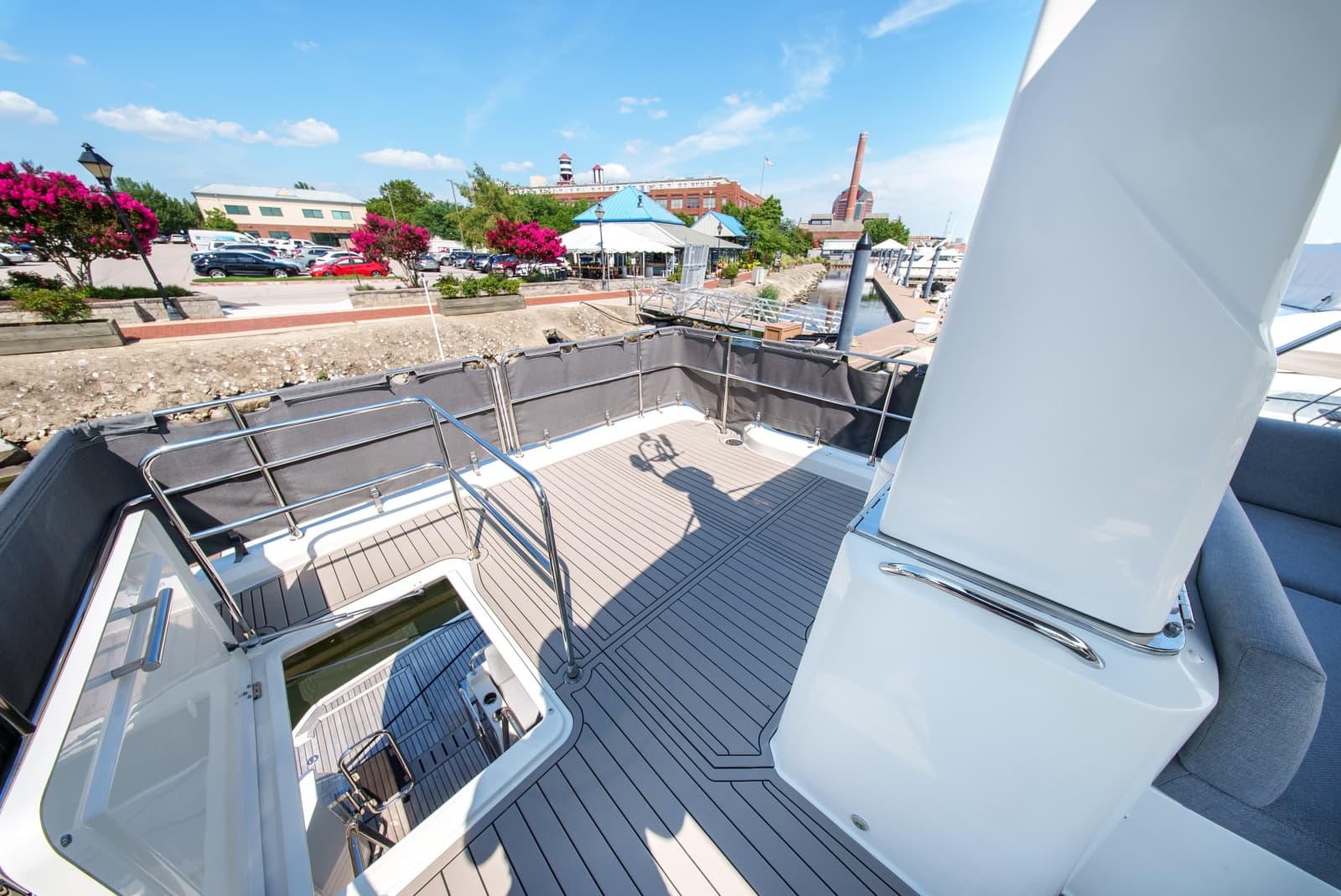 2026 Beneteau Swift Trawler 54 - Photo 20