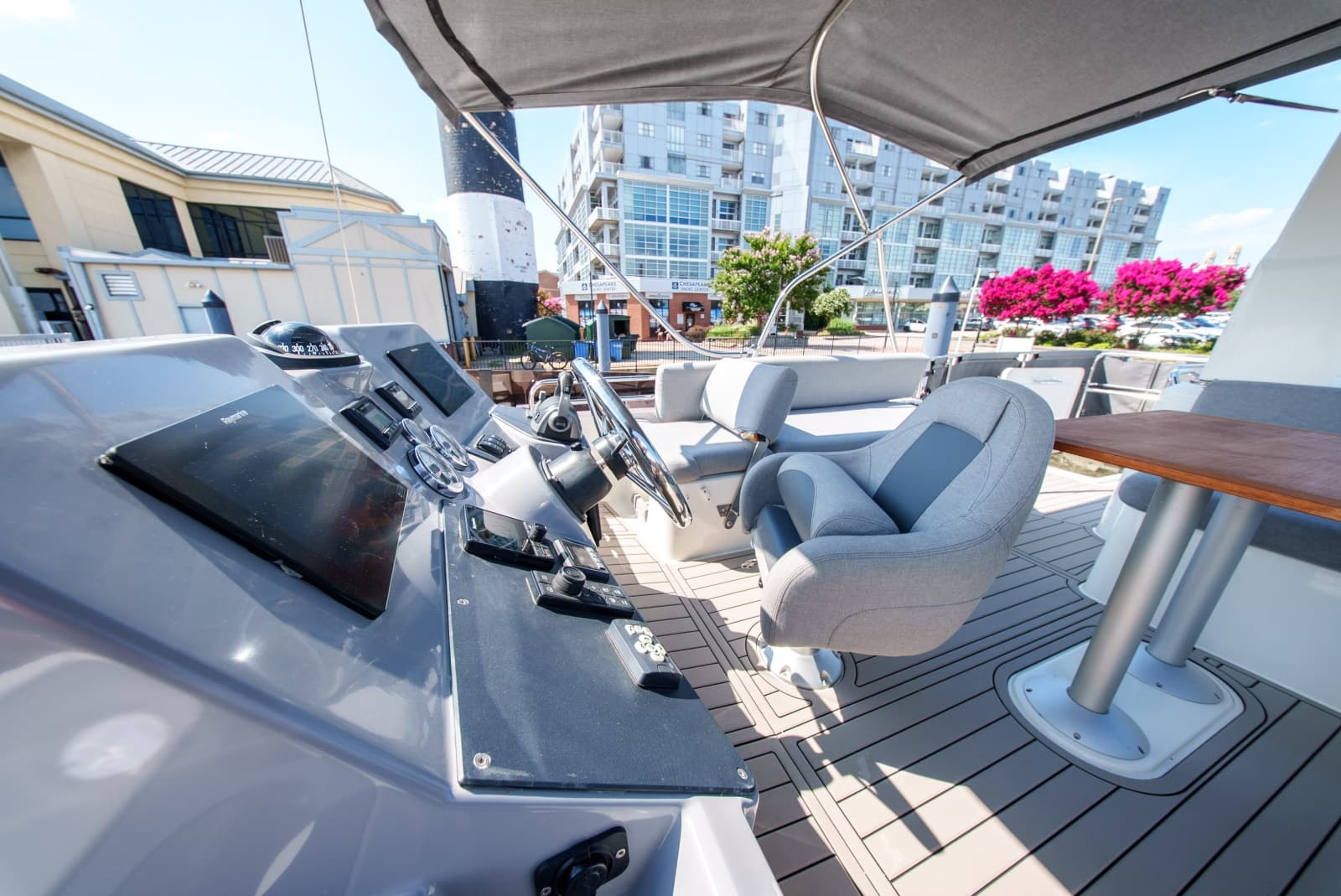 2026 Beneteau Swift Trawler 54 - Photo 17