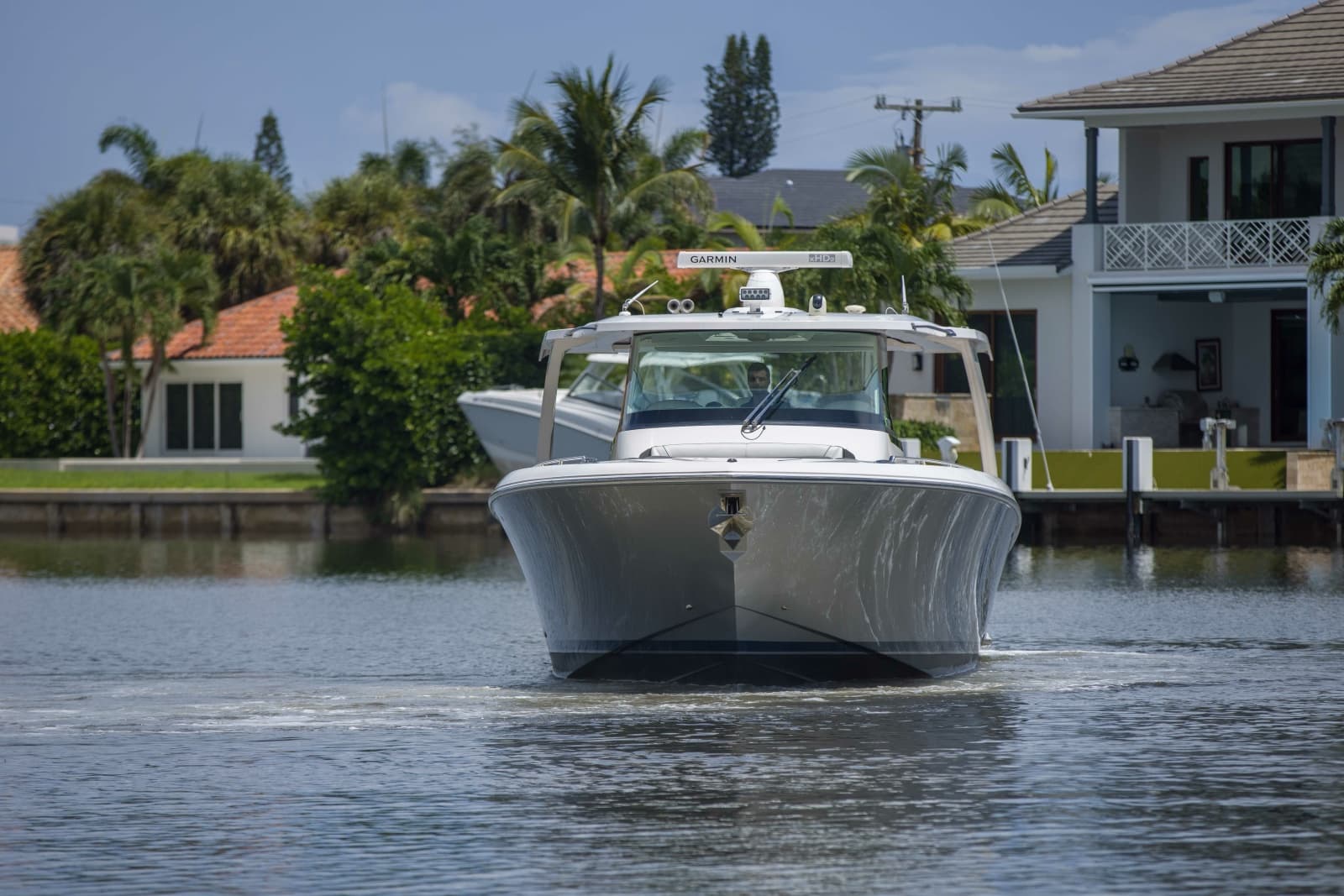 2019 Tiara Yachts 38LS - Photo 13