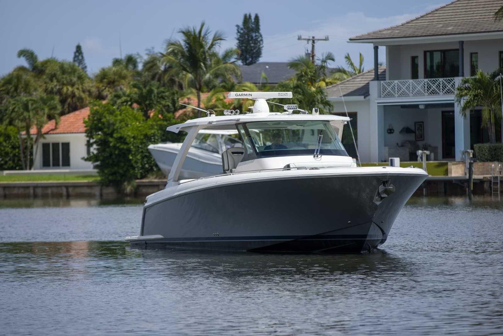 2019 Tiara Yachts 38LS - Photo 4