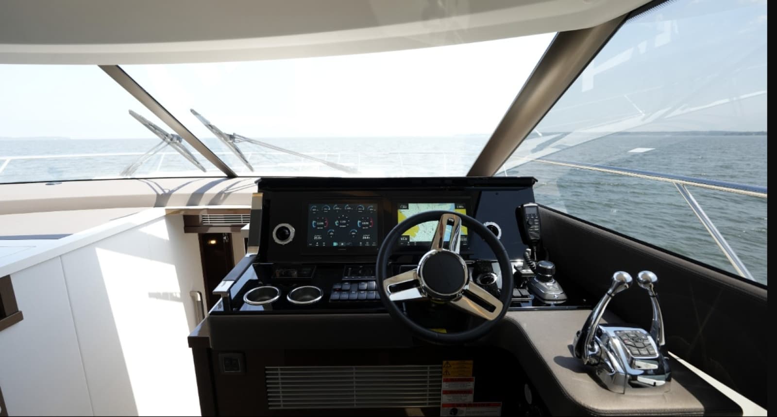 2023 Prestige 590 - Photo 28