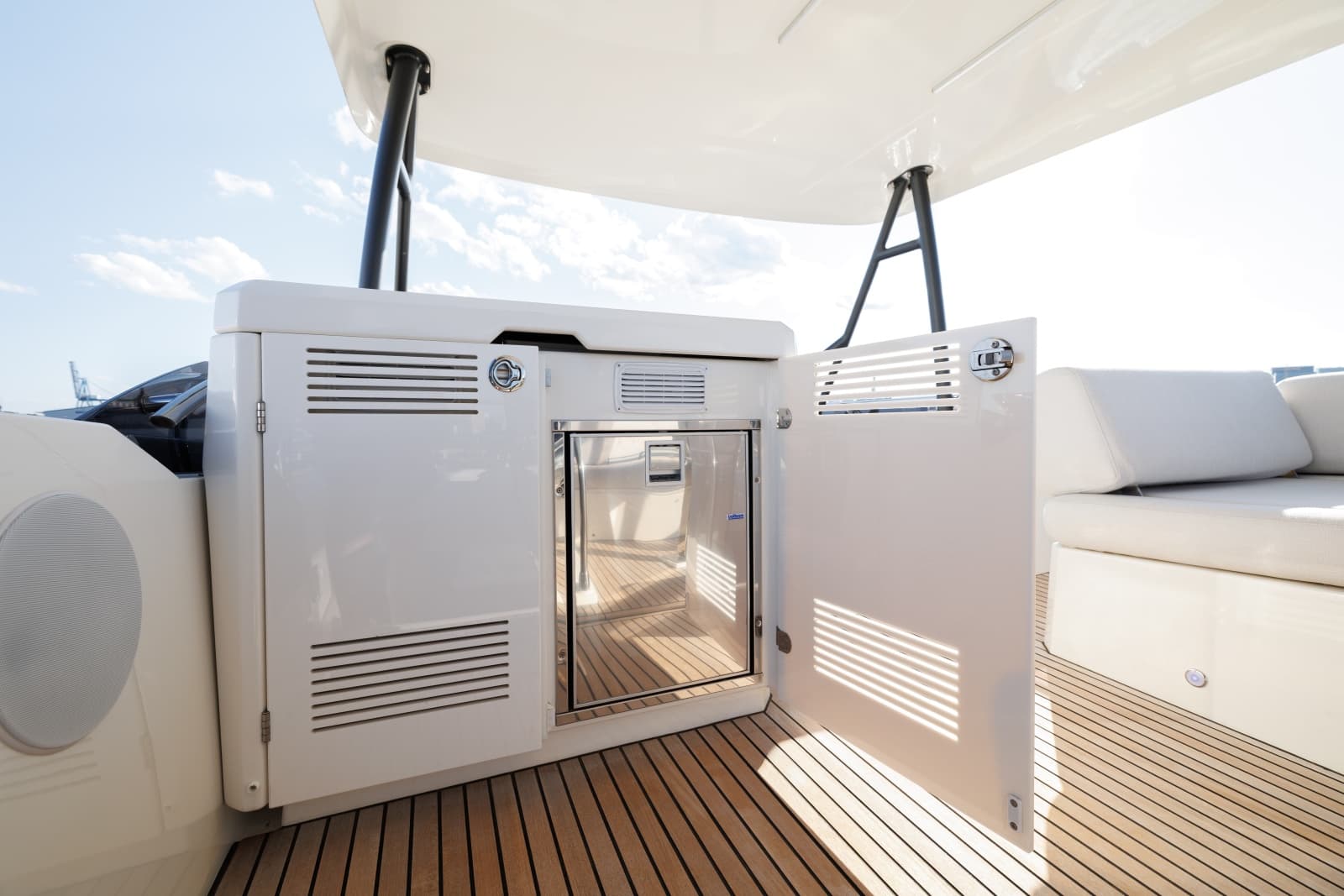 2026 Prestige 520 - Photo 19