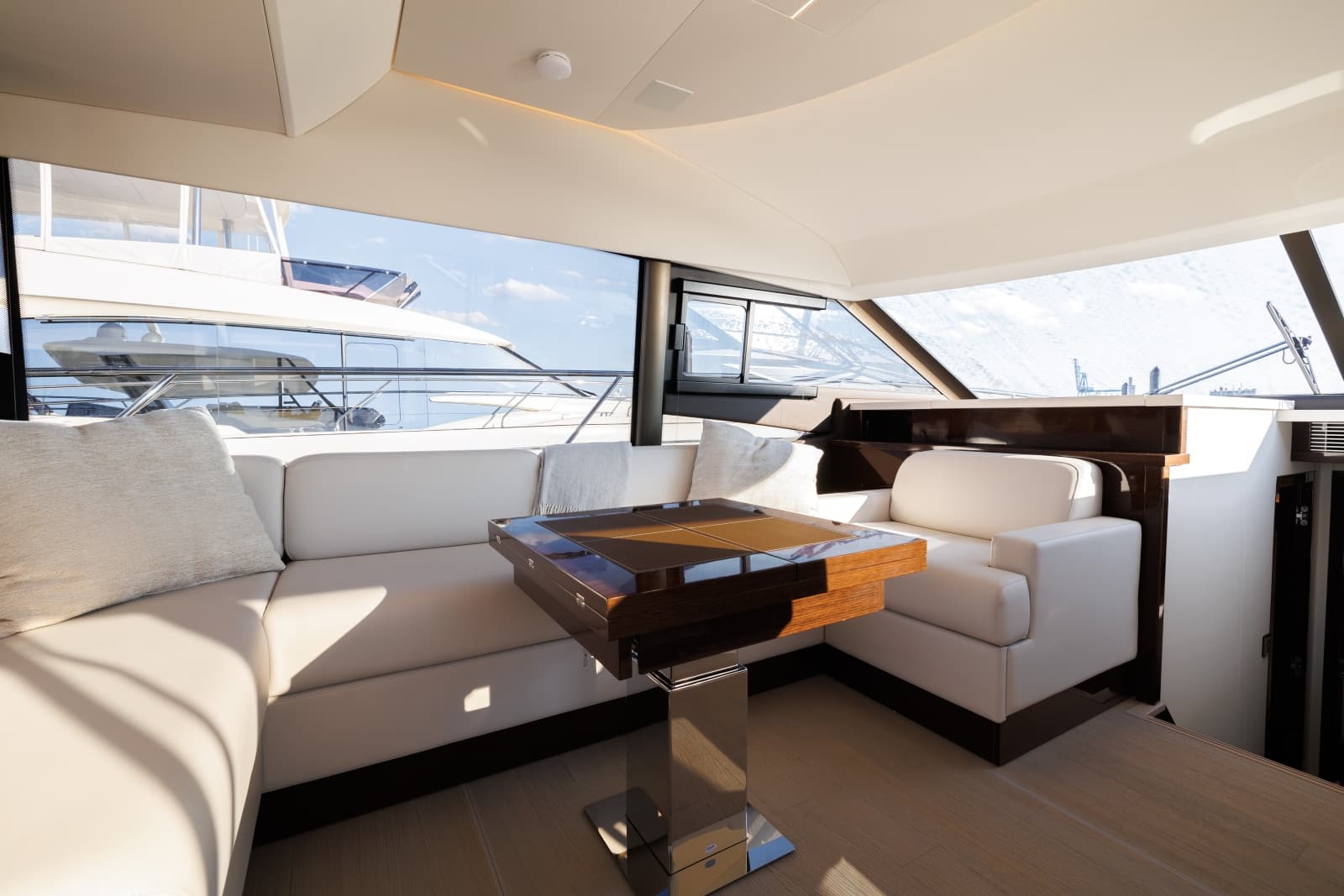 2026 Prestige 520 - Photo 31