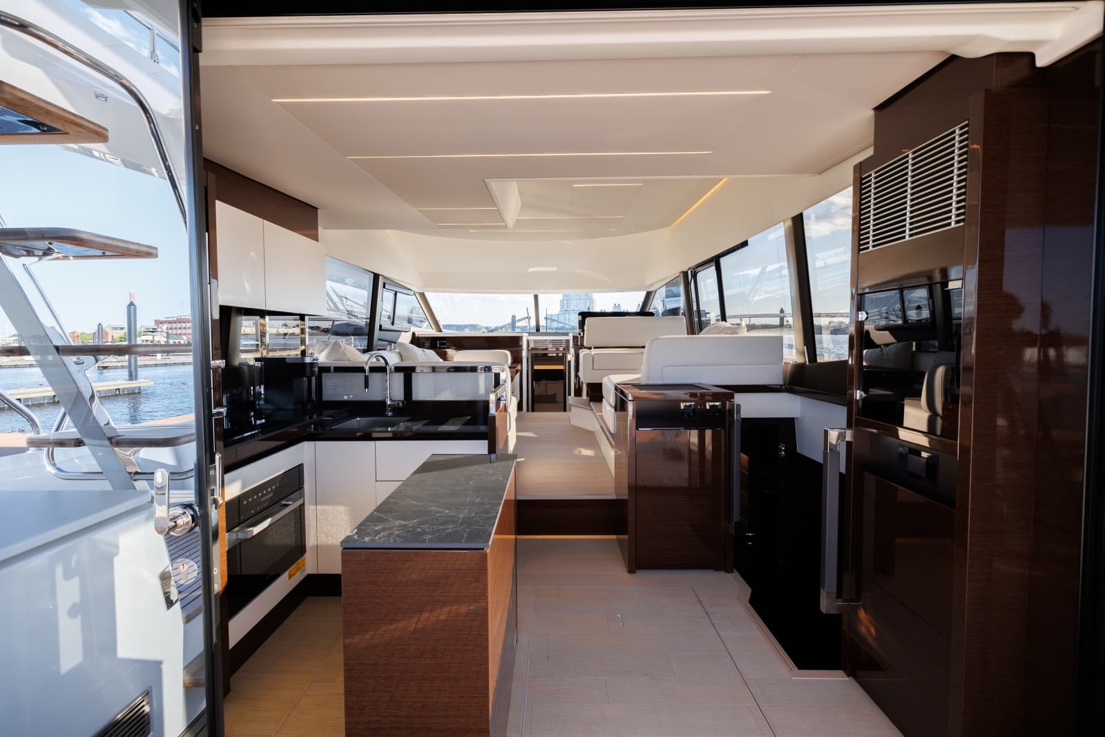 2026 Prestige 520 - Photo 25
