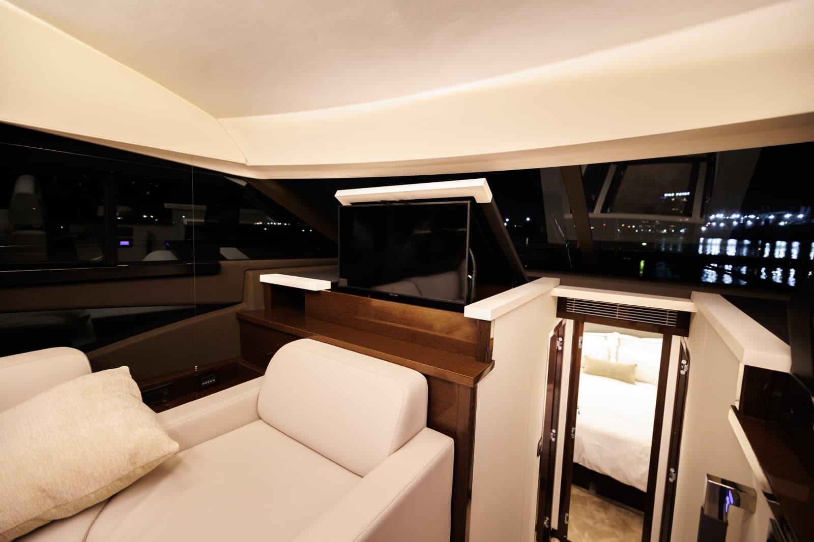 2026 Prestige 520 - Photo 35