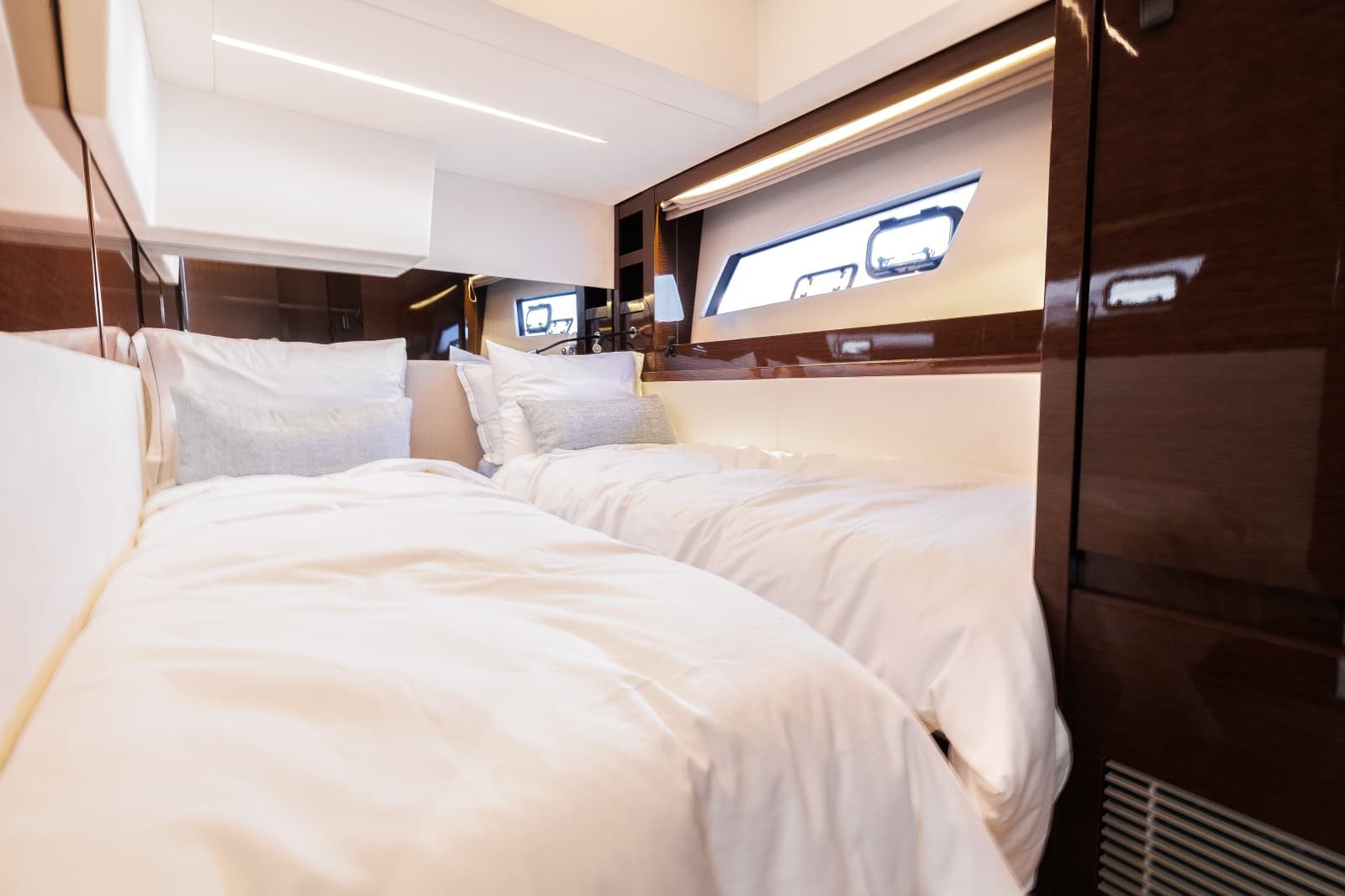 2026 Prestige 520 - Photo 42