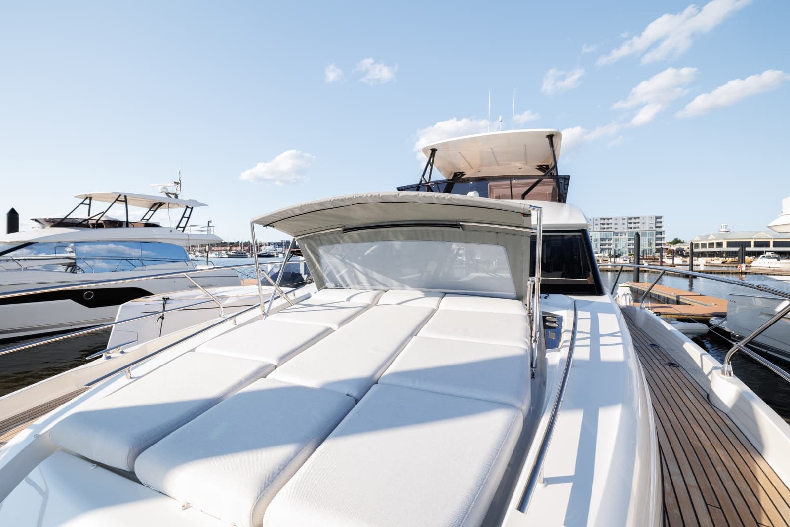 2026 Prestige 520 - Photo 23