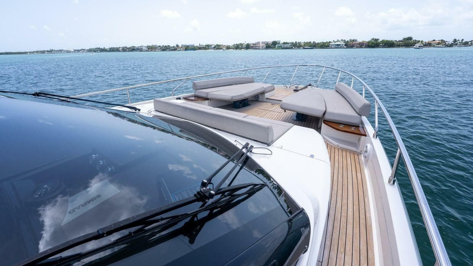 2020 Ferretti Yachts 670 Motoryacht - Photo 11