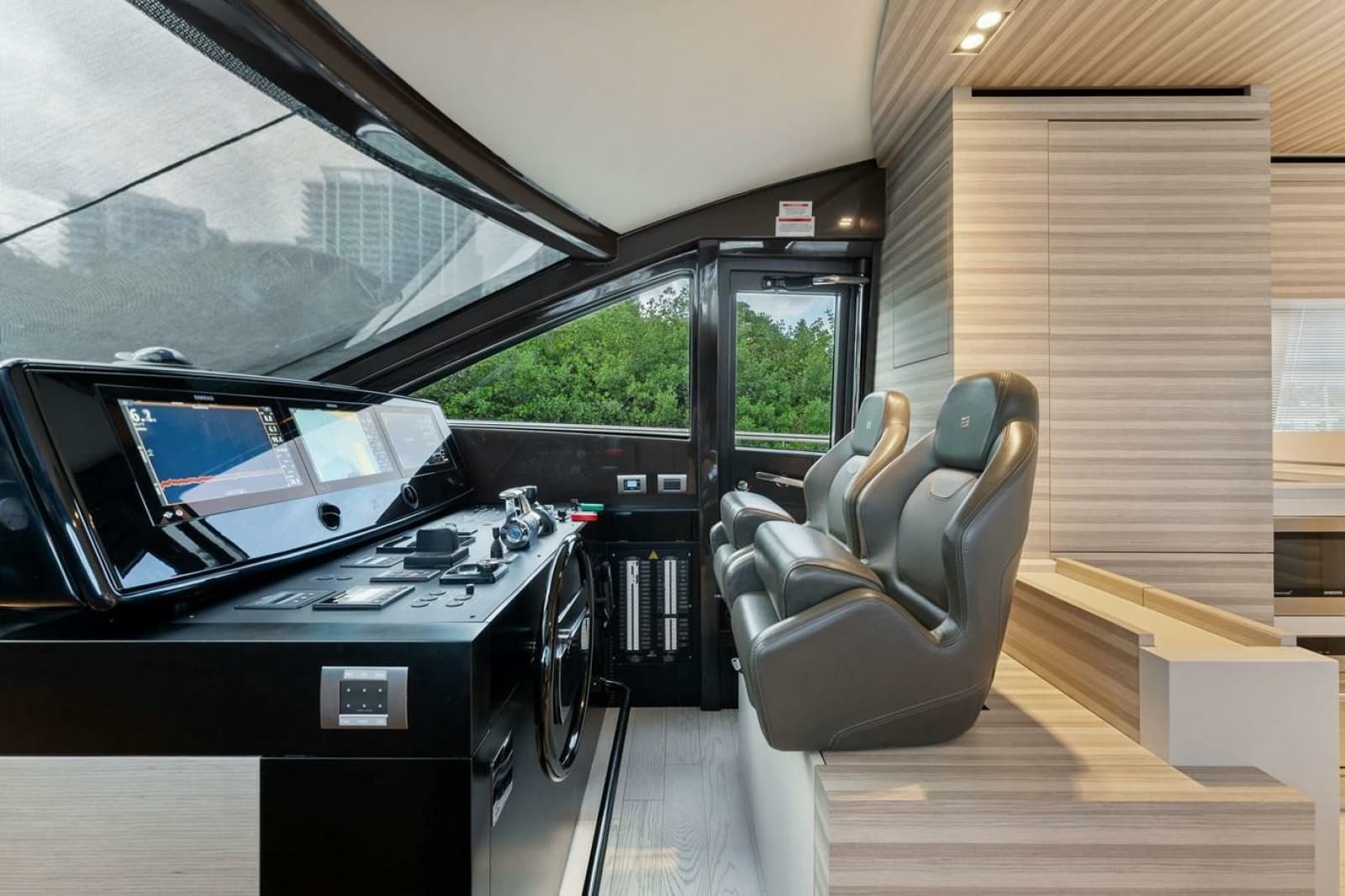 2020 Ferretti Yachts 670 Motoryacht - Photo 39