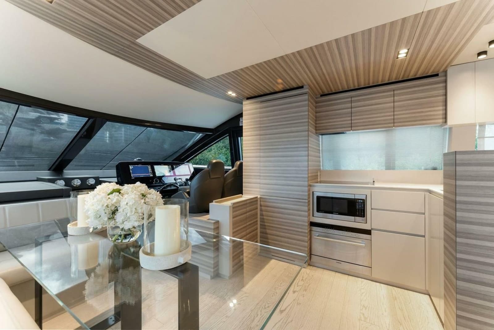2020 Ferretti Yachts 670 Motoryacht - Photo 33