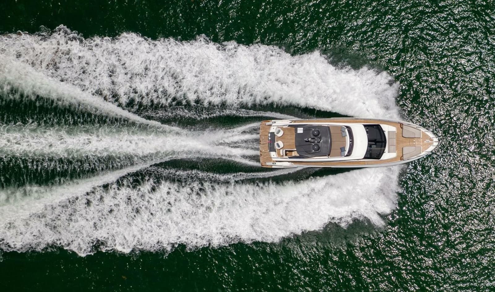 2020 Ferretti Yachts 670 Motoryacht - Photo 5