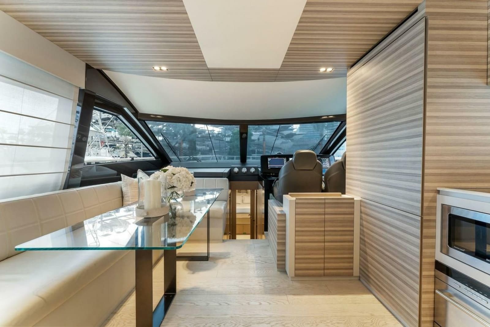 2020 Ferretti Yachts 670 Motoryacht - Photo 30