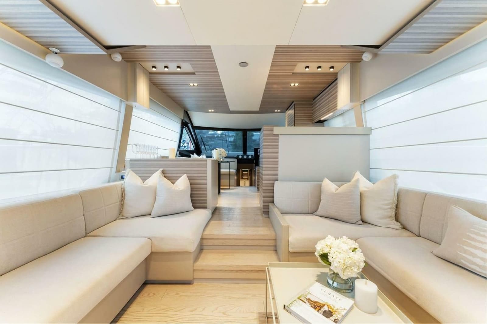 2020 Ferretti Yachts 670 Motoryacht - Photo 22