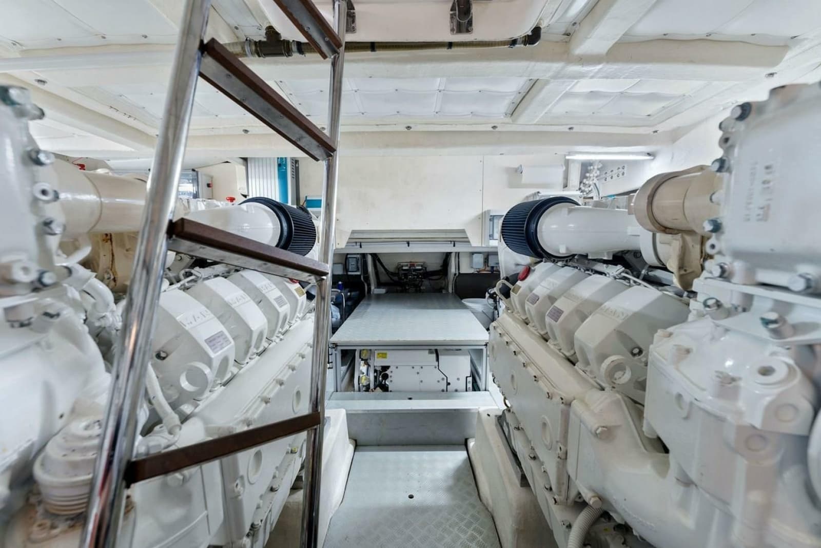 2020 Ferretti Yachts 670 Motoryacht - Photo 69