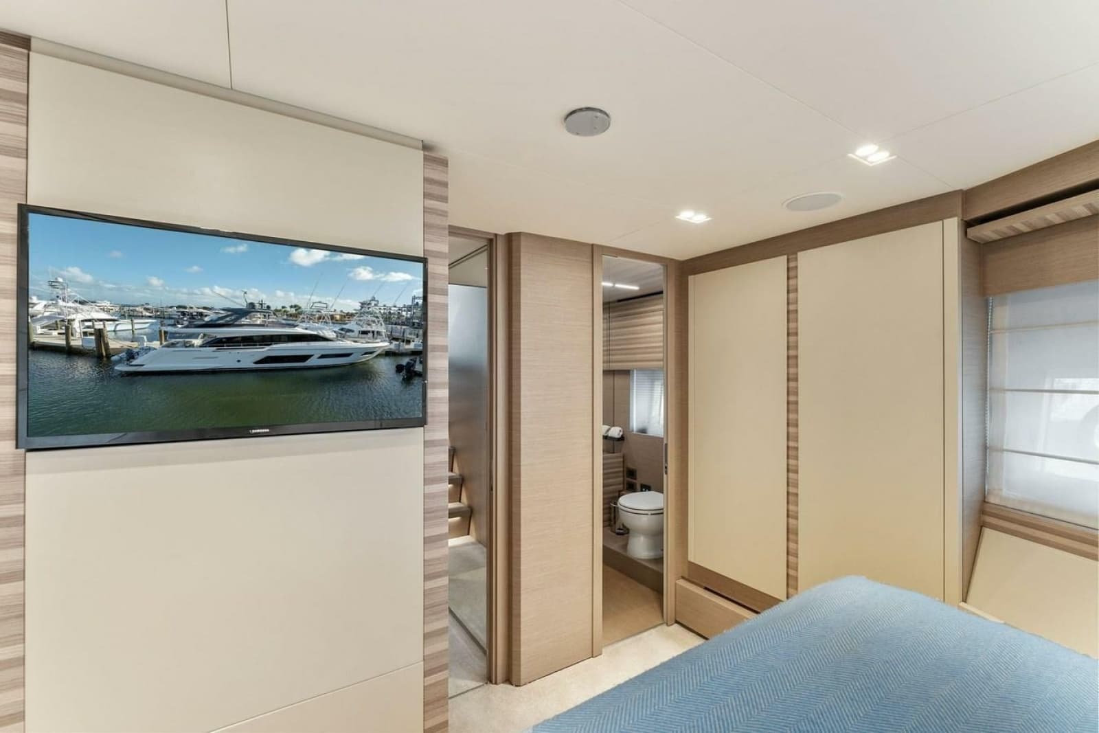 2020 Ferretti Yachts 670 Motoryacht - Photo 59