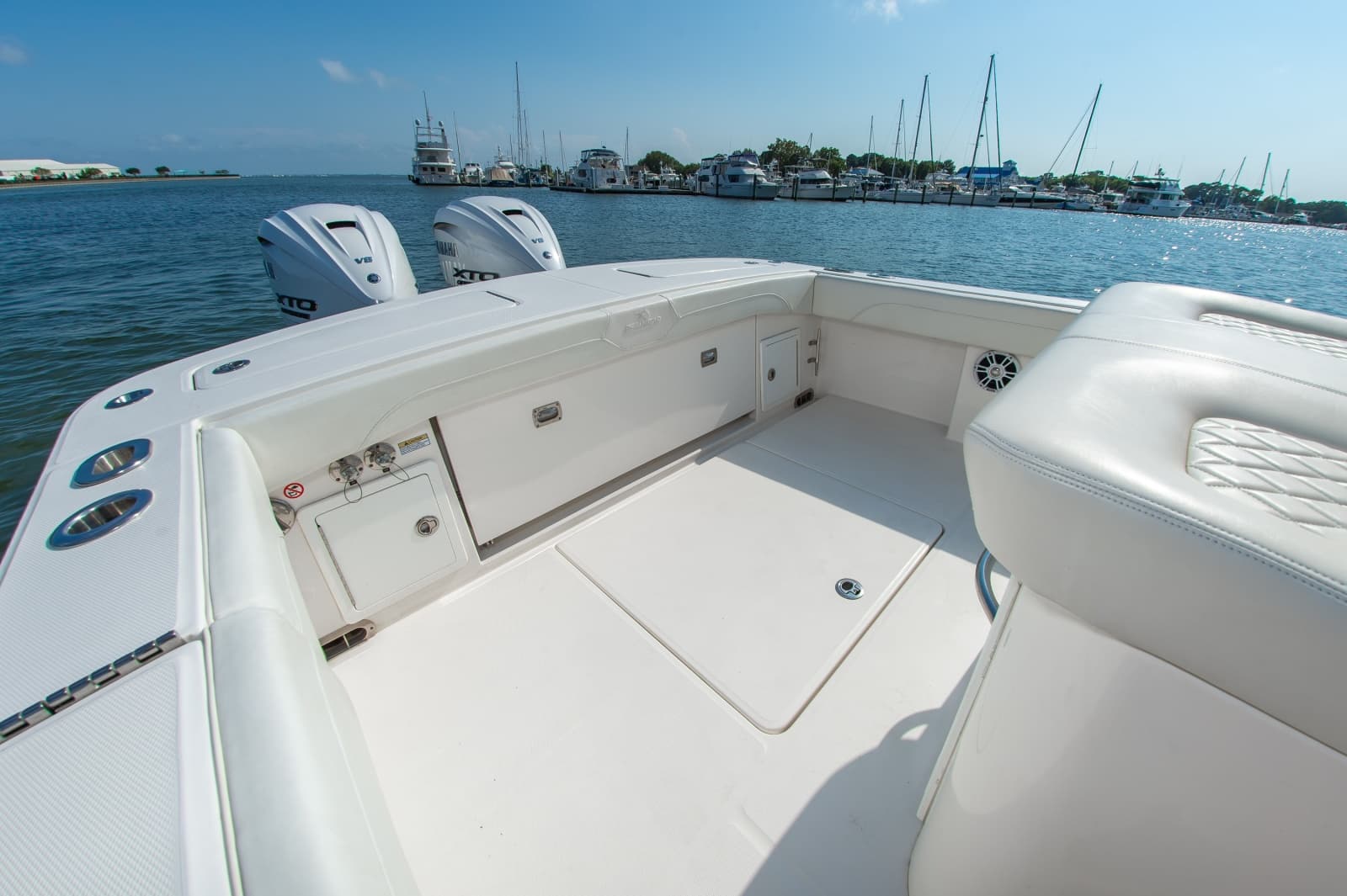 2024 Regulator 31 - Photo 14