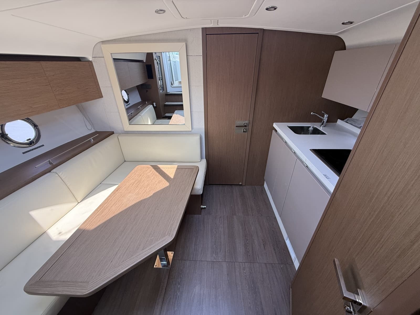 2020 Beneteau Gran Turismo 40 - Photo 17