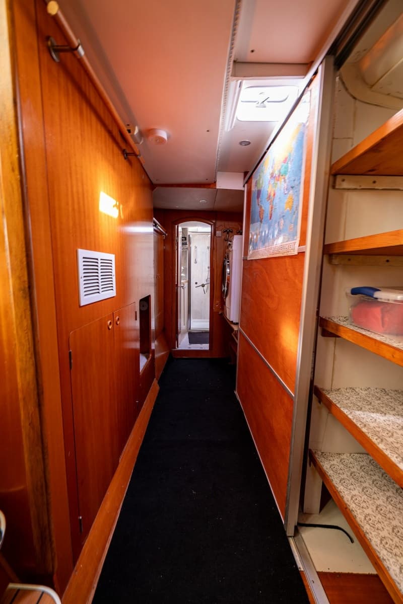 2001 Lagoon 410 - Photo 50