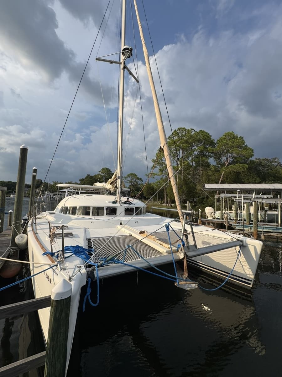 2001 Lagoon 410 - Photo 3