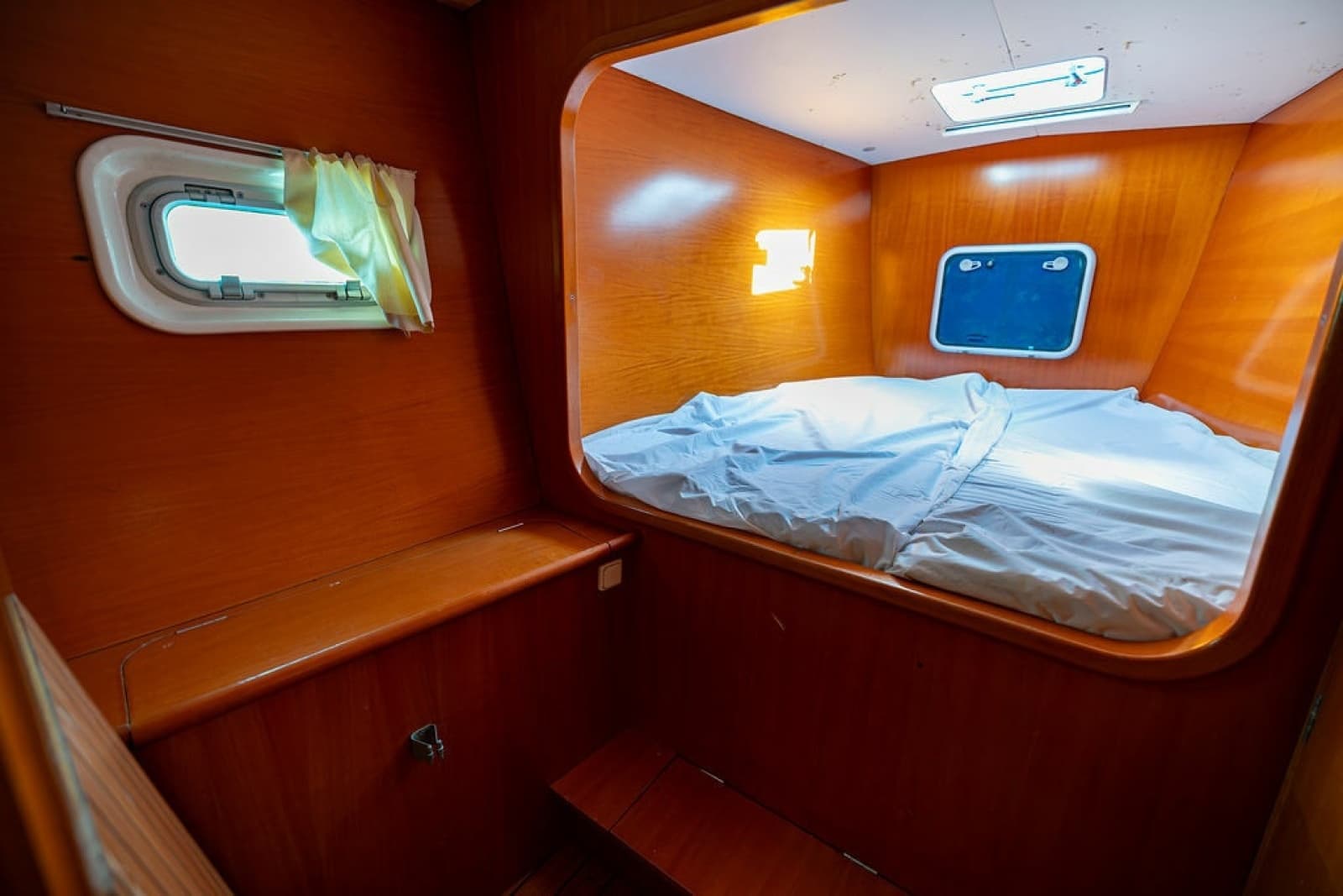 2001 Lagoon 410 - Photo 41