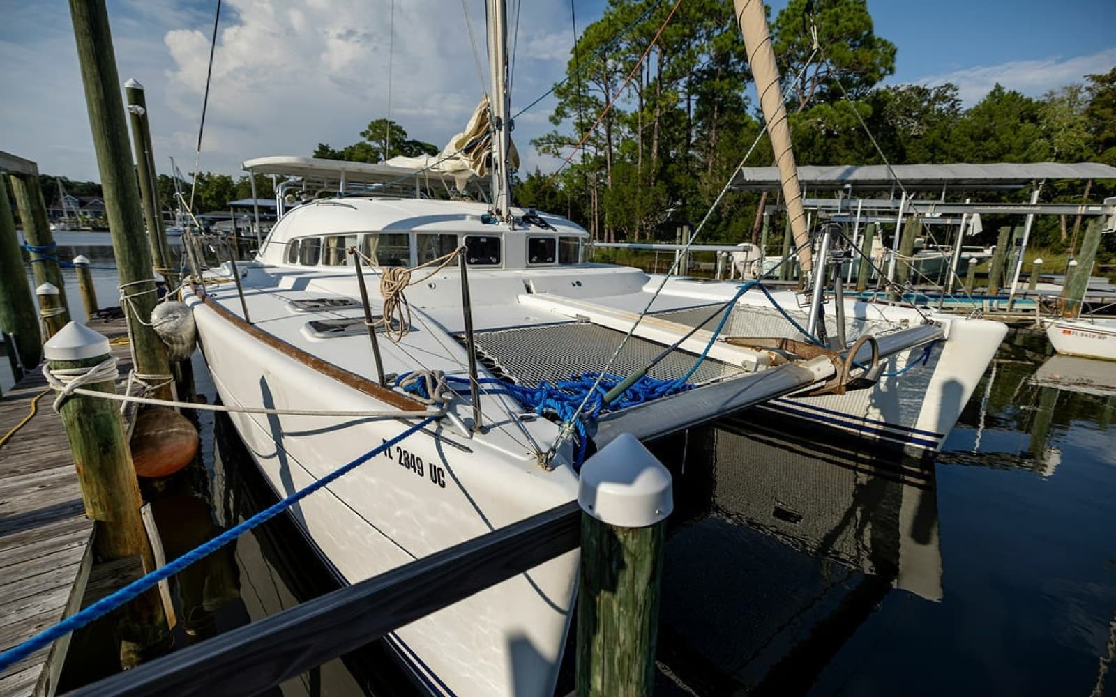 2001 Lagoon 410 - Photo 1