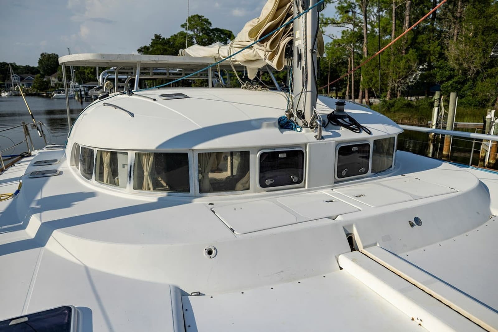 2001 Lagoon 410 - Photo 4