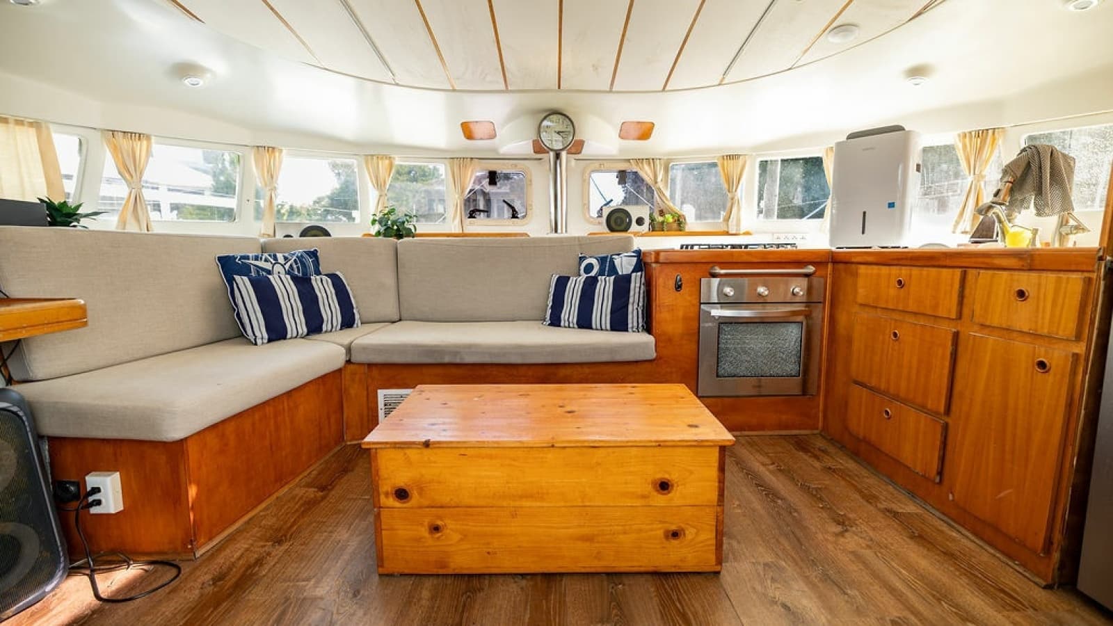 2001 Lagoon 410 - Photo 34