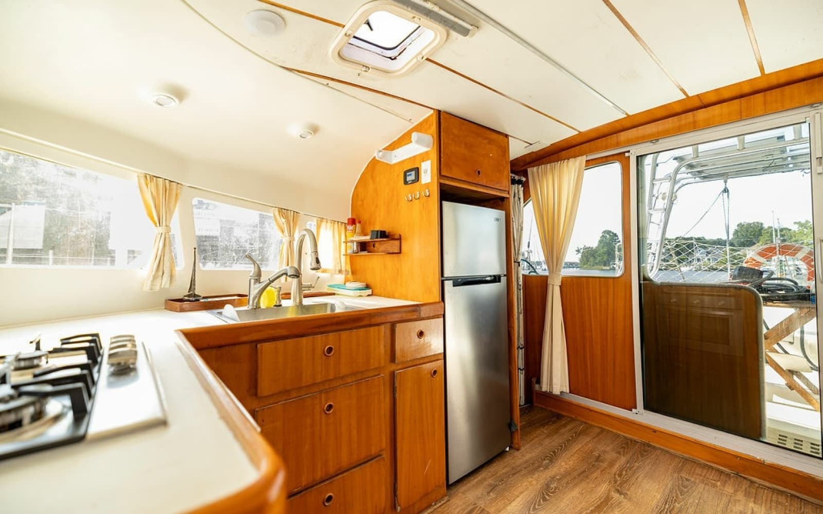 2001 Lagoon 410 - Photo 40