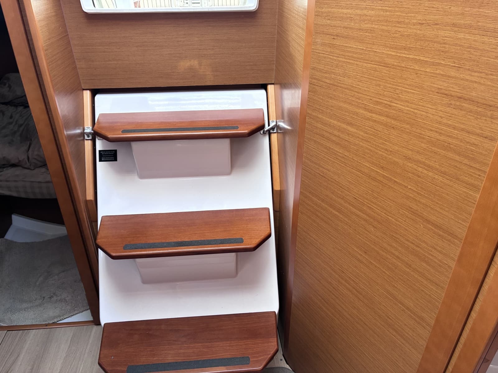 2015 Jeanneau Sun Odyssey 349 - Photo 30