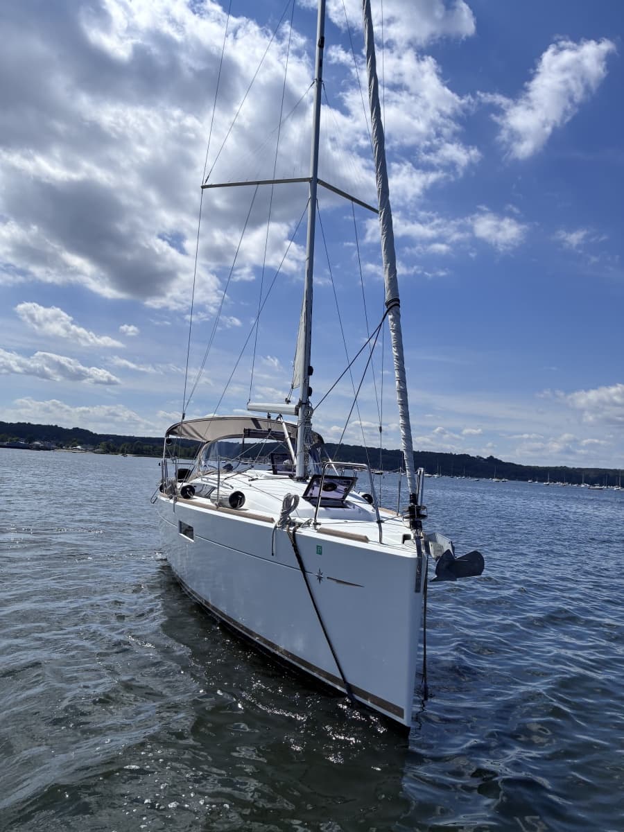 2015 Jeanneau Sun Odyssey 349 - Photo 7