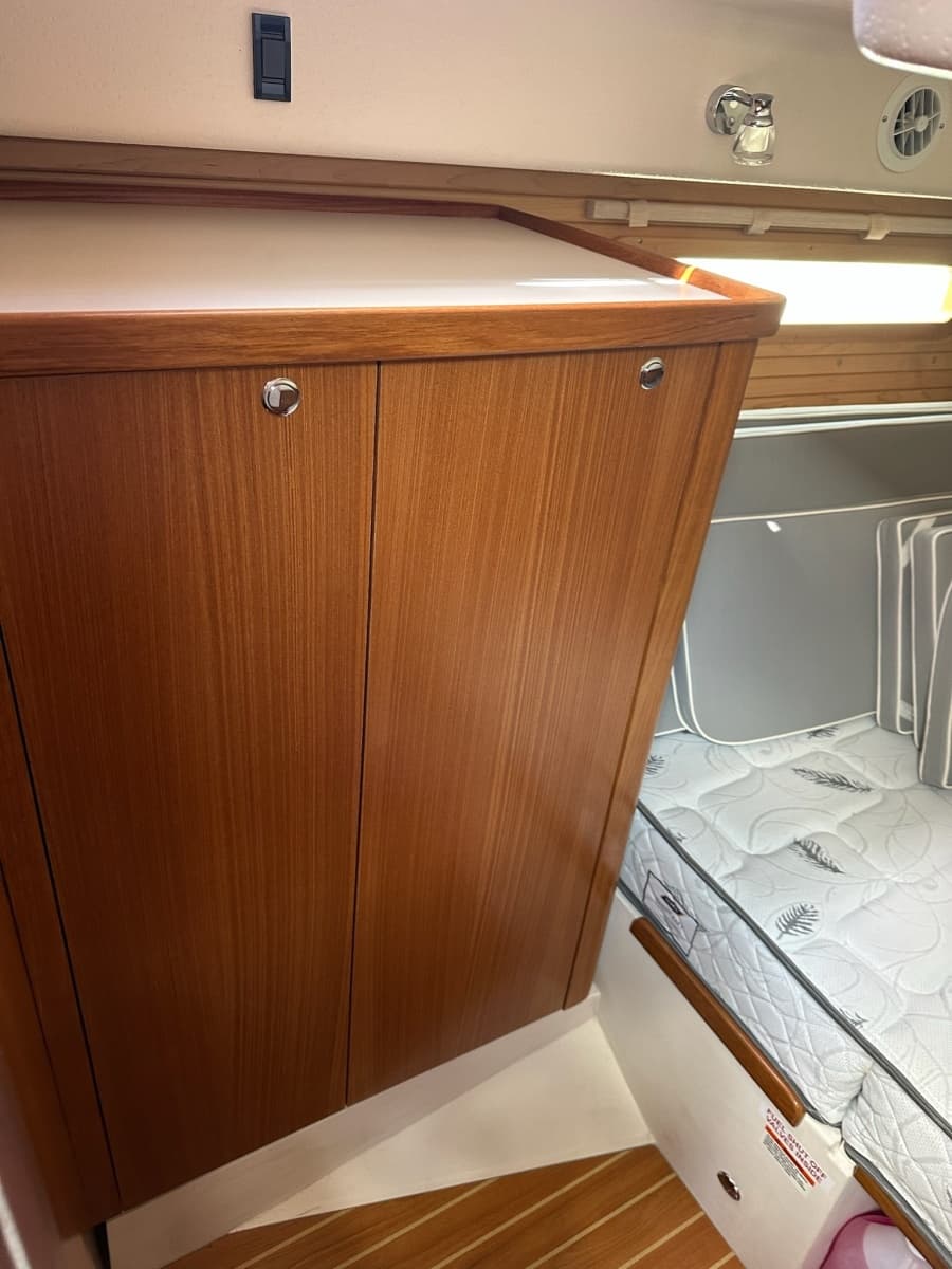 2020 Catalina 425 - Photo 46