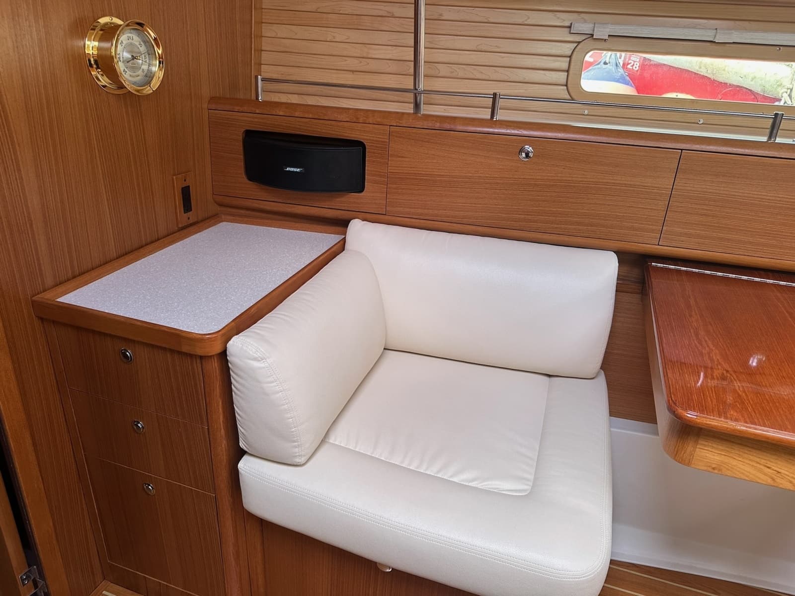 2020 Catalina 425 - Photo 35