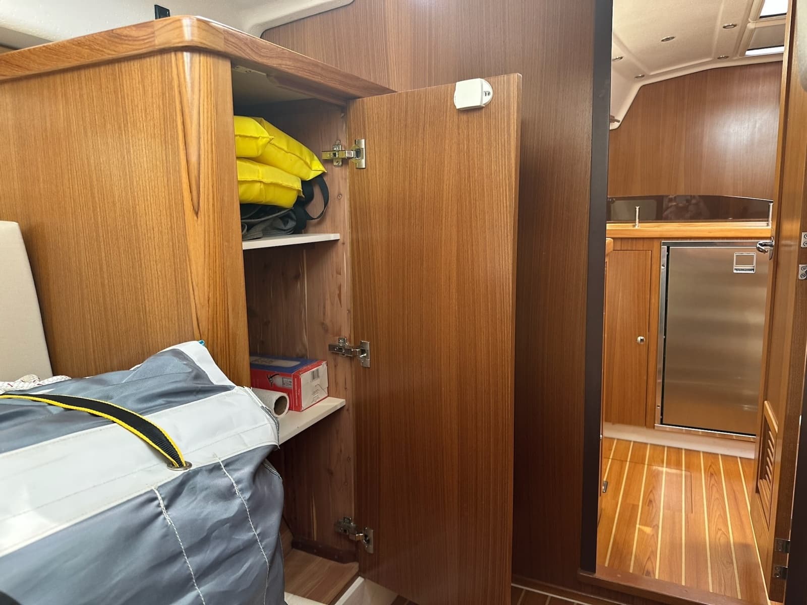 2020 Catalina 425 - Photo 49