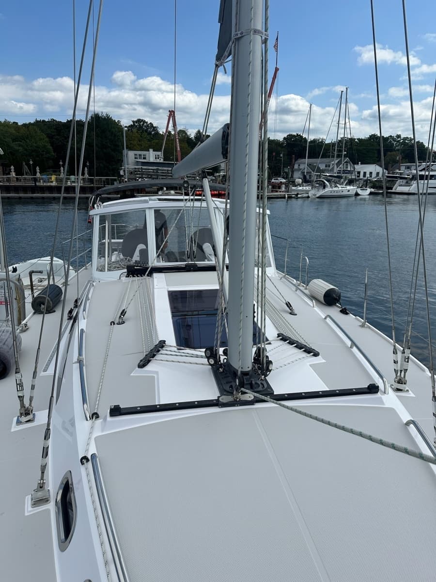 2020 Catalina 425 - Photo 14
