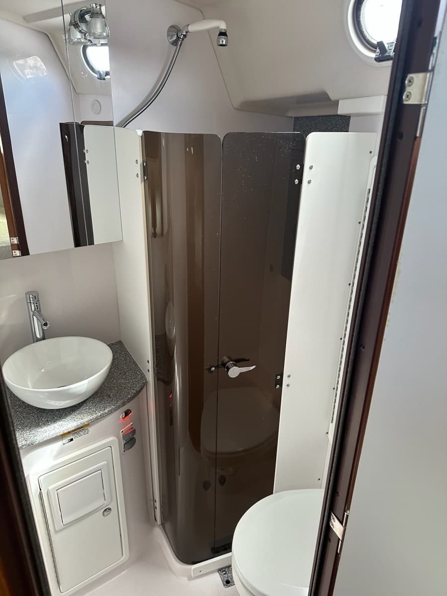 2020 Catalina 425 - Photo 44