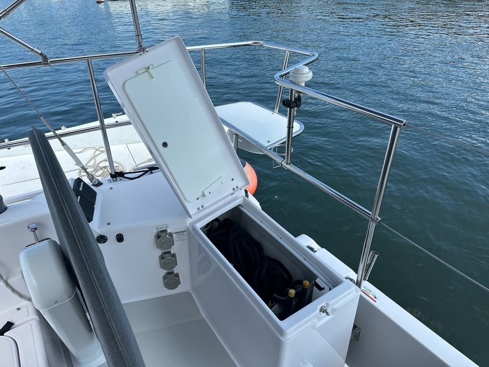 2020 Catalina 425 - Photo 24