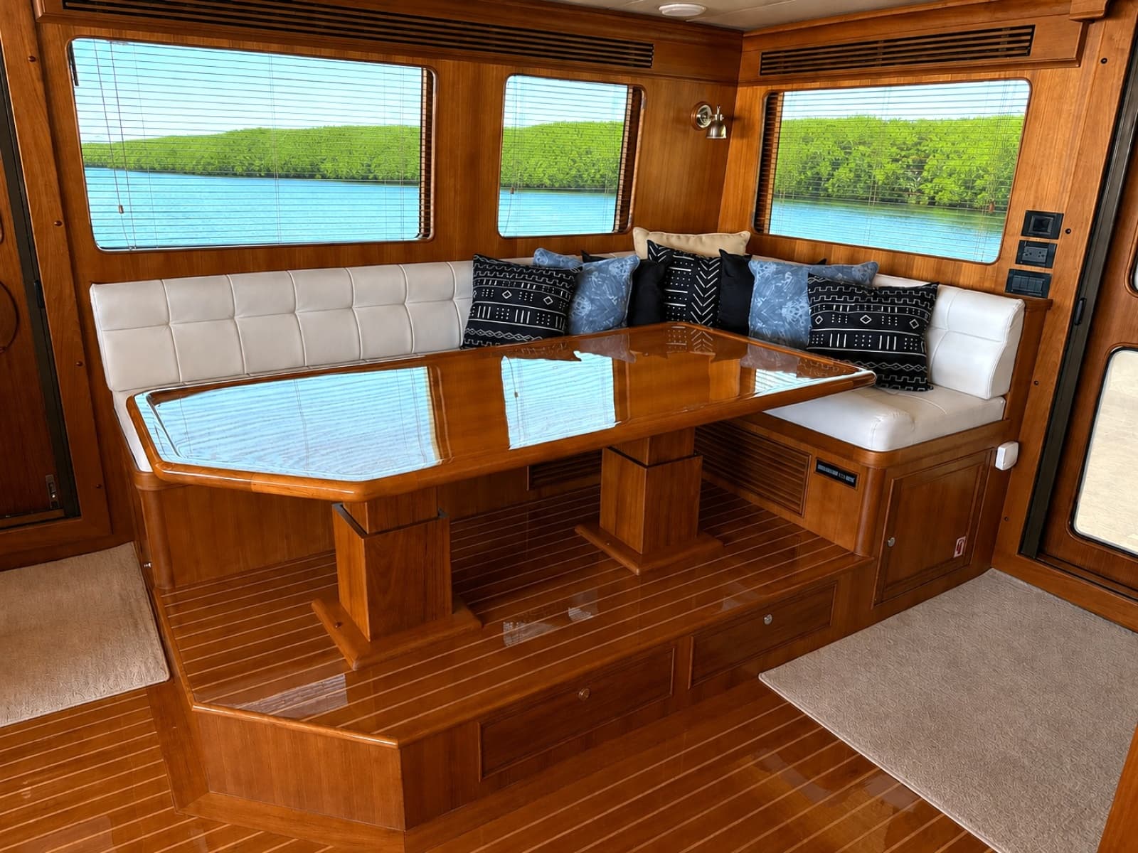 2020 Marlow Explorer 70E-CB - Photo 35