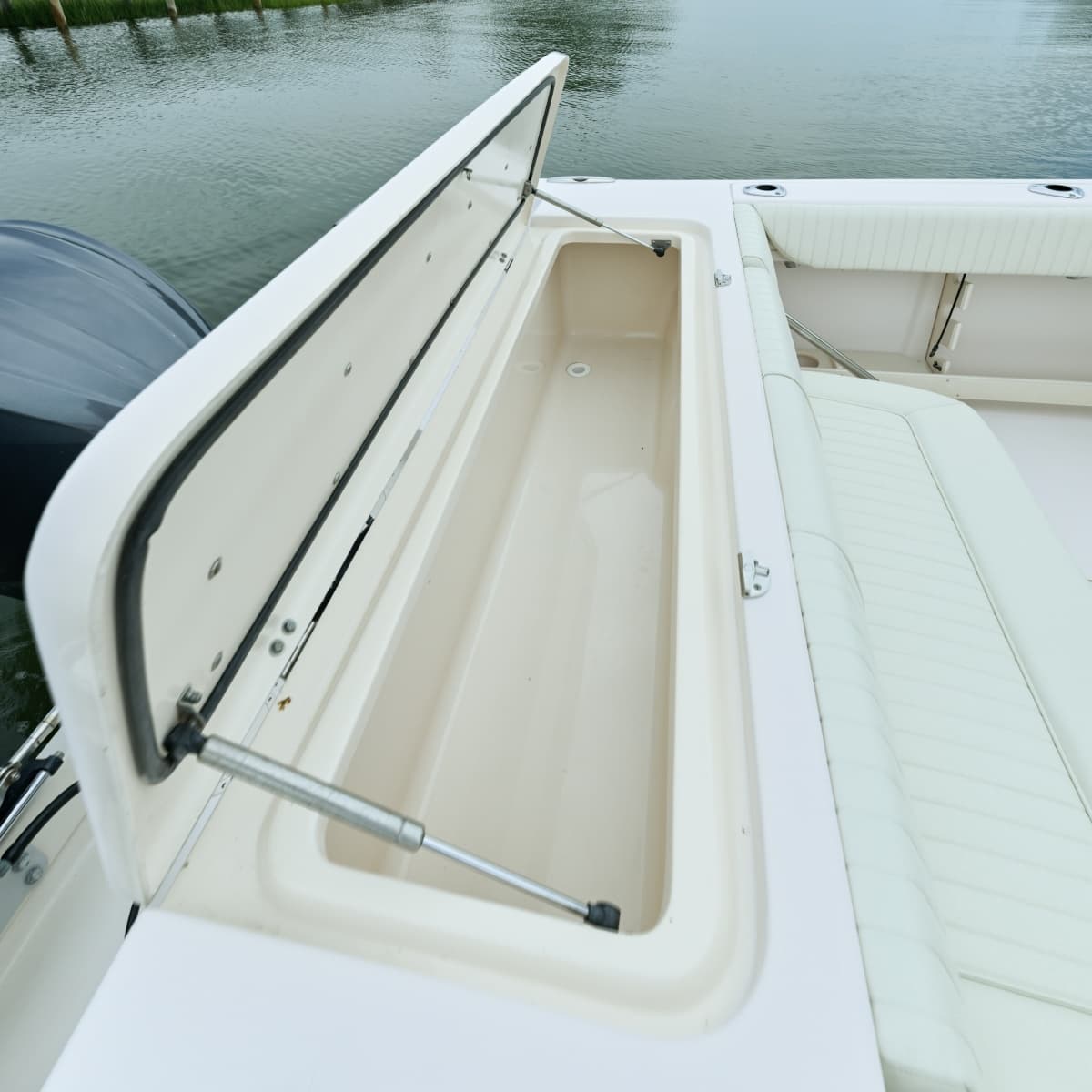 2008 Grady-White 306 Bimini - Photo 6