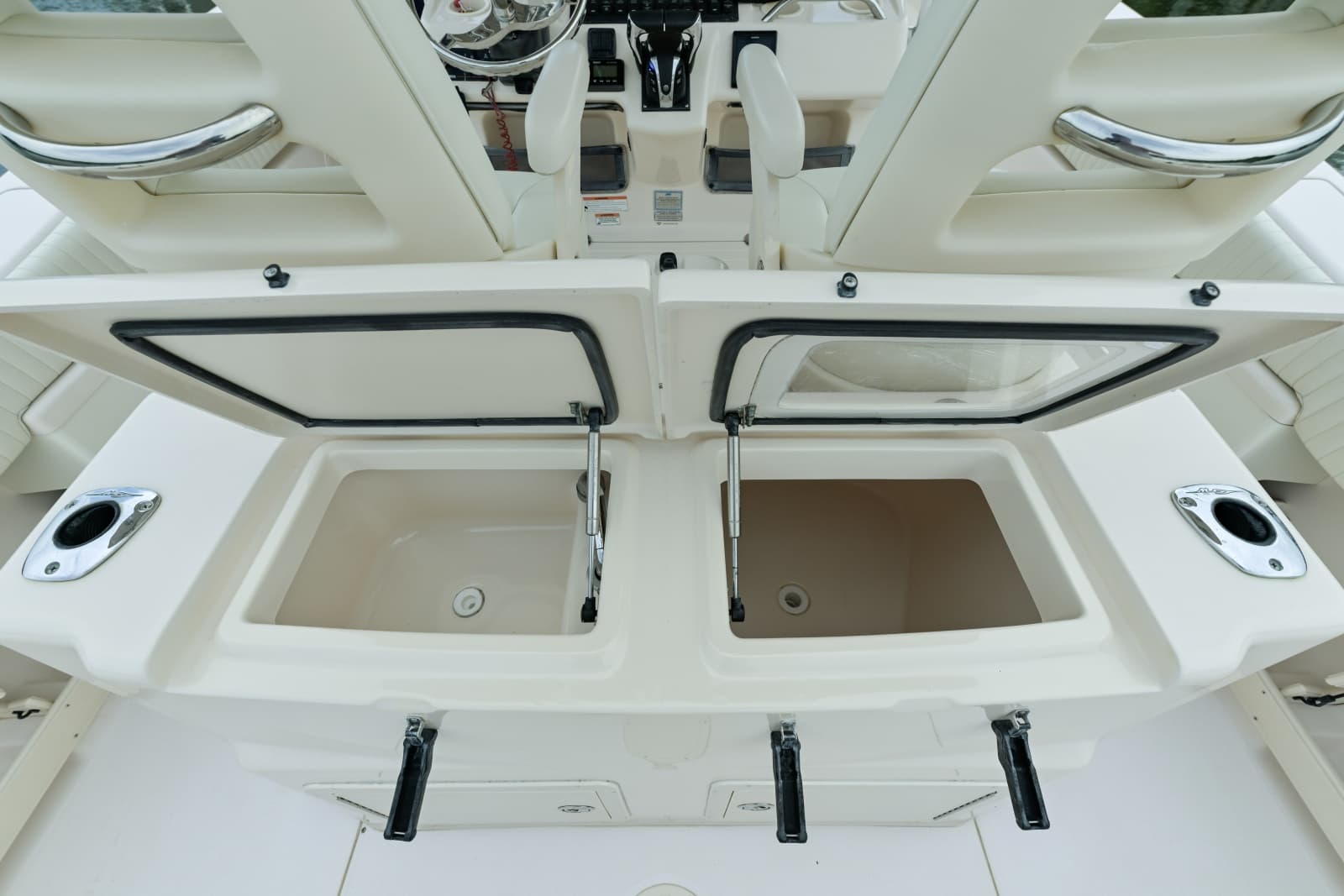 2008 Grady-White 306 Bimini - Photo 8