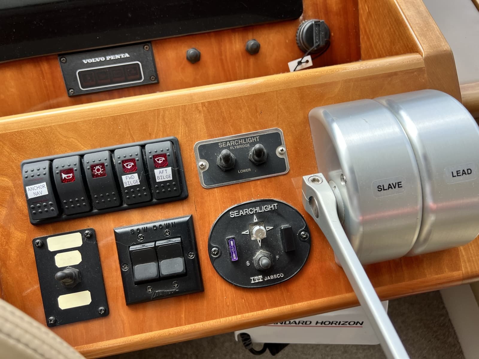 2004 Navigator 4400 - Photo 16