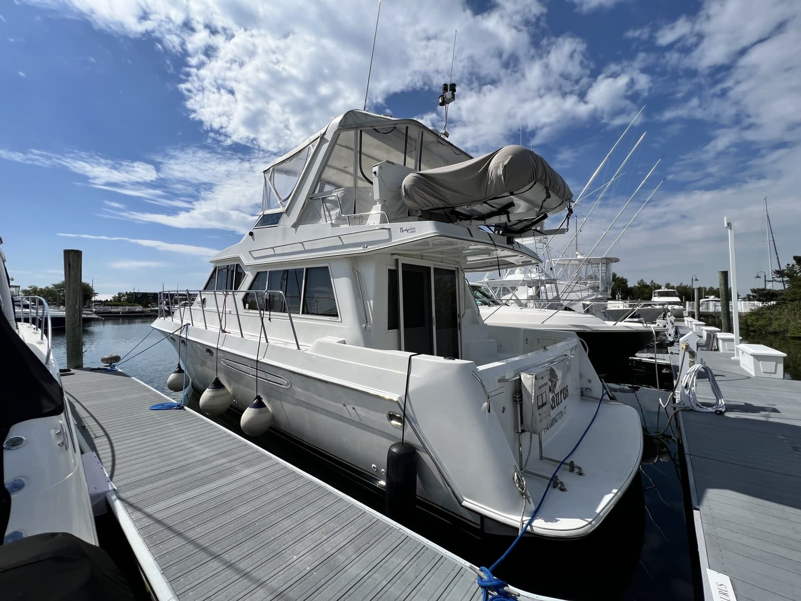 2004 Navigator 4400 - Photo 60